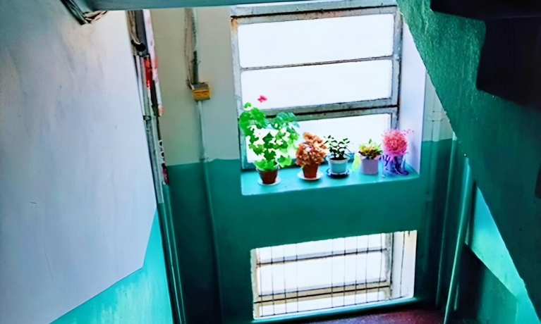 Продажа квартиры 2-комн.<br /> по адресу г. Омск,  ул. Днепровская, 42А