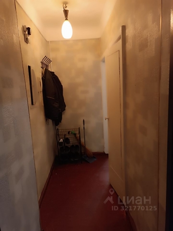 Продажа квартиры 2-комн.<br /> по адресу г. Омск,  пл. Ленинградская, 1