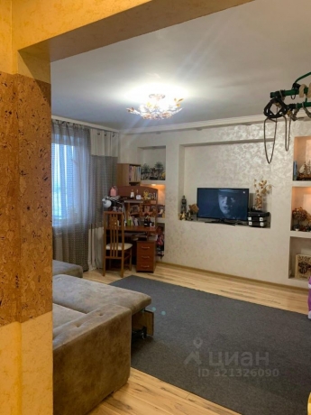 Продажа квартиры 2-комн.<br /> по адресу г. Омск,  ул. Омская, 195