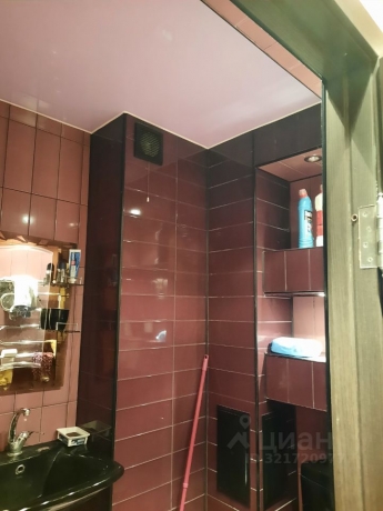 Продажа квартиры 1-комн.<br /> по адресу г. Омск,  ул. 3-я Железнодорожная, 5