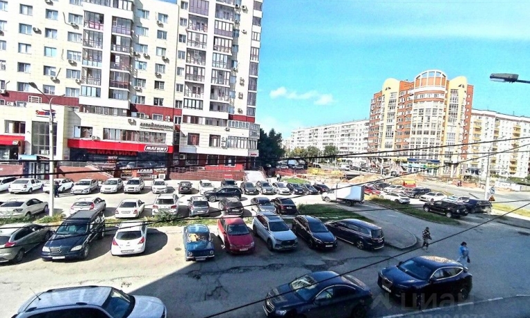 Продажа квартиры 1-комн.<br /> по адресу г. Омск,  ул. 70 лет Октября, 15