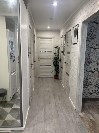 Продажа квартиры 3-комн.<br /> по адресу рп. Таврическое, рп. Таврическое, ул. Лермонтова, 51