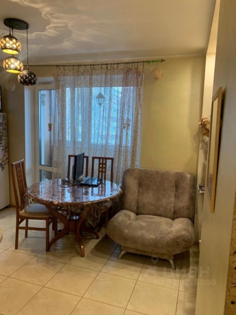 Продажа квартиры 2-комн.<br /> по адресу г. Омск,  ул. Омская, 195