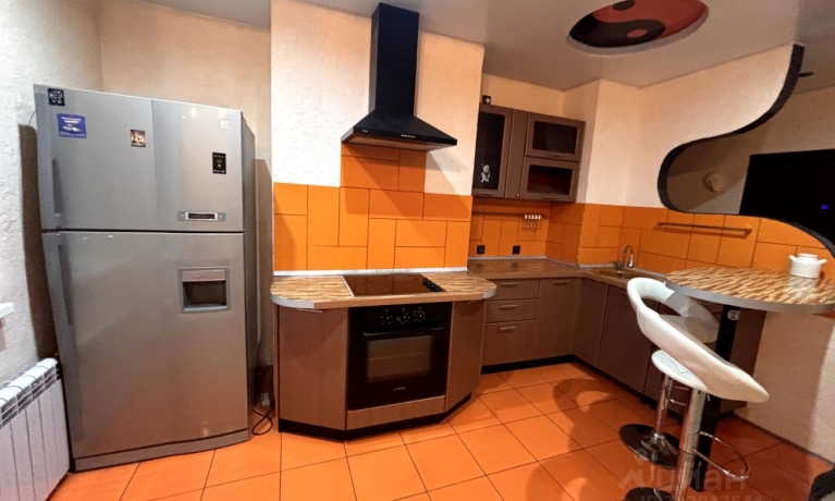 Продажа квартиры 2-комн.<br /> по адресу г. Омск,  б-р. Архитекторов, 2 к1