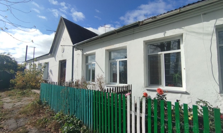 Продажа квартиры 2-комн.<br /> по адресу рп. Горьковское, рп. Горьковское, ул. Маяковского, 6