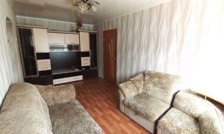 Продажа квартиры 2-комн.<br /> по адресу г. Калачинск, г. Калачинск, пер. Орловский, 41