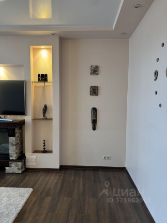 Продажа квартиры 3-комн.<br /> по адресу г. Омск,  пр-кт. Мира, 37