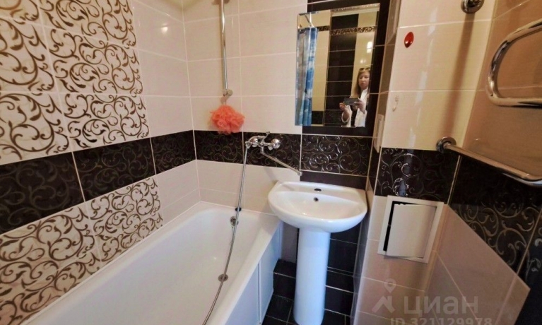 Продажа квартиры 1-комн.<br /> по адресу г. Омск,  ул. 2-я Поселковая, 18