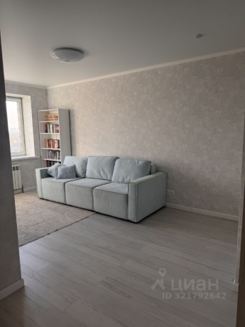 Продажа квартиры 1-комн.<br /> по адресу г. Омск,  ул. 13-я Линия, 37 к5