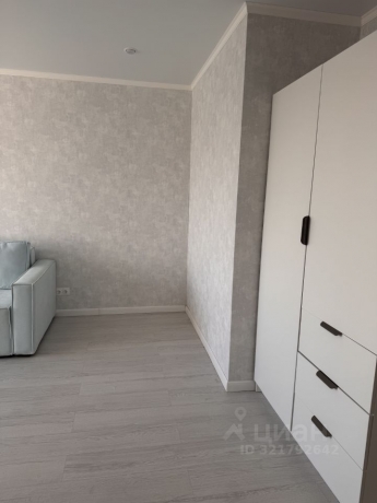 Продажа квартиры 1-комн.<br /> по адресу г. Омск,  ул. 13-я Линия, 37 к5