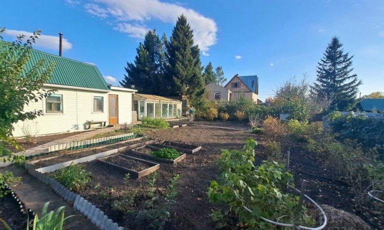 Продажа дачи<br /> по адресу г. Омск,  дп. сдт Тепличный-2 (ЛАО)