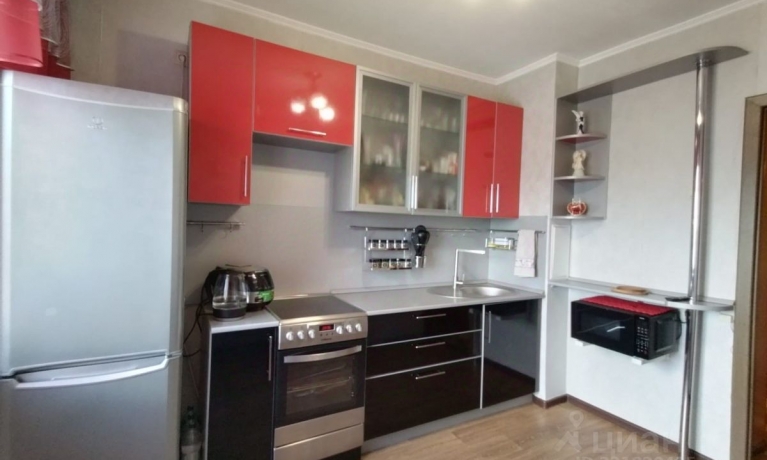 Продажа квартиры 2-комн.<br /> по адресу г. Омск,  ул. Шакурова, 8/3