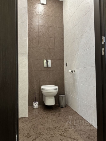 Продажа квартиры 3-комн.<br /> по адресу г. Омск,  пр-кт. Комарова, 14 к1