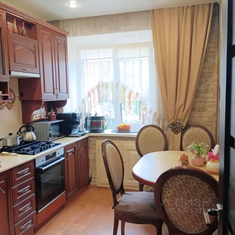 Продажа квартиры 4-комн.<br /> по адресу г. Омск,  ул. 3-я Железнодорожная, 13