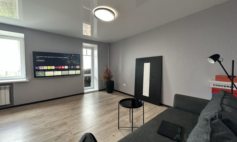 Продажа квартиры 1-комн.<br /> по адресу г. Омск,  ул. Челюскинцев, 90