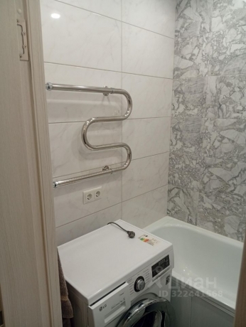 Продажа квартиры 2-комн.<br /> по адресу г. Омск,  ул. Заозерная, 11