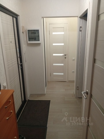 Продажа квартиры 2-комн.<br /> по адресу г. Омск,  ул. Заозерная, 11