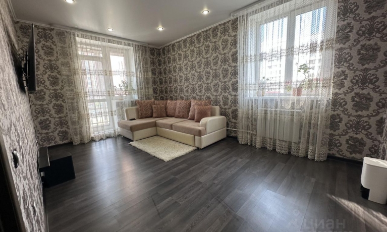 Продажа квартиры 3-комн.<br /> по адресу г. Омск,  пр-кт. Комарова, 14 к1