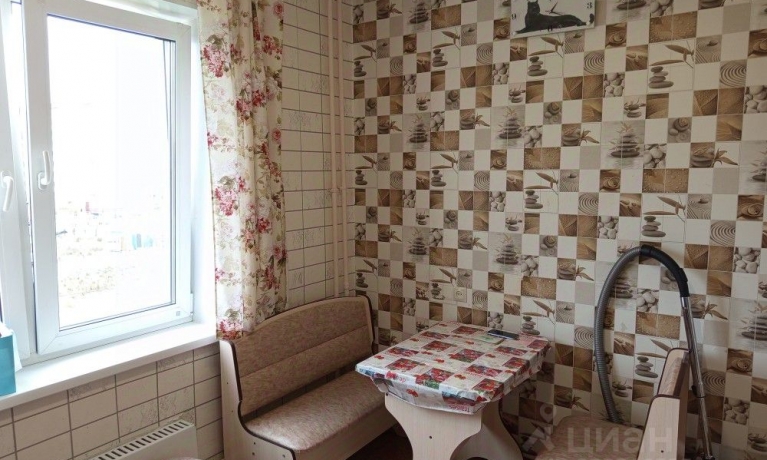 Продажа квартиры 2-комн.<br /> по адресу г. Омск,  ул. Завертяева, 9 к17