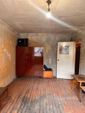 Продажа квартиры 1-комн.<br /> по адресу г. Омск,  пр-кт. Космический, 101 к1