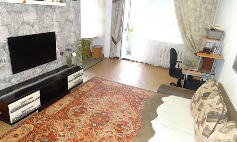 Продажа квартиры 3-комн.<br /> по адресу г. Омск,  ул. Бархатовой, 3В