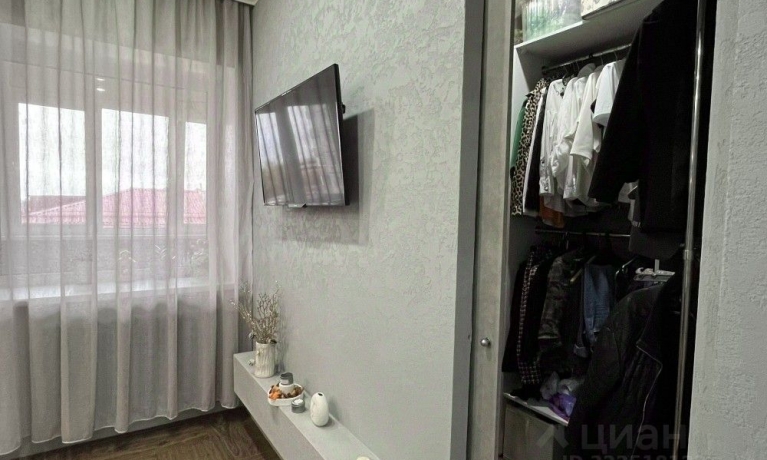 Продажа квартиры 2-комн.<br /> по адресу г. Омск,  ул. Коммунальная, 9 к1