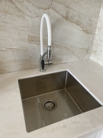 Продажа квартиры 1-комн.<br /> по адресу г. Омск,  ул. Леонида Маслова, 2