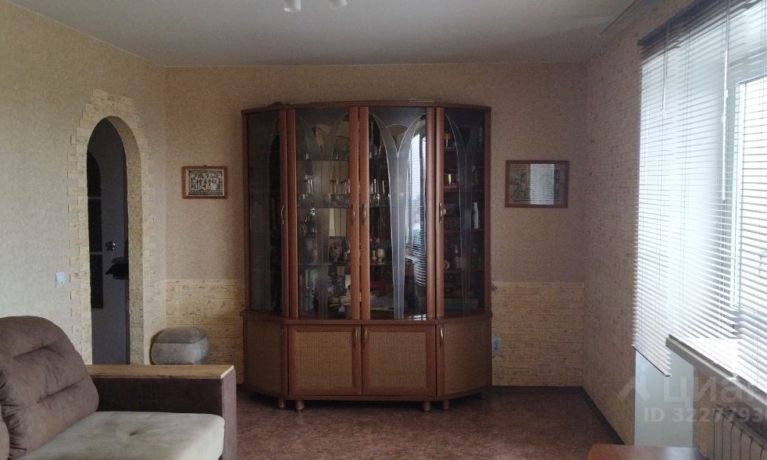 Продажа квартиры 3-комн.<br /> по адресу г. Омск,  ул. В.Иванова, 15