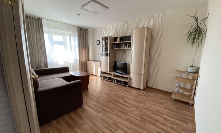 Продажа квартиры 2-комн.<br /> по адресу г. Омск,  ул. 1-я Станционная, 108 к1