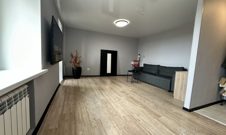 Продажа квартиры 1-комн.<br /> по адресу г. Омск,  ул. Челюскинцев, 90