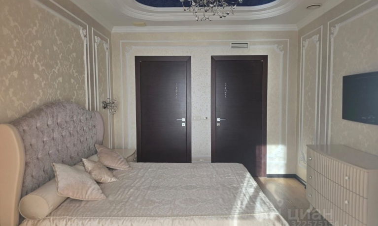 Продажа квартиры 3-комн.<br /> по адресу г. Омск,  ул. Иртышская Набережная, 11 к2