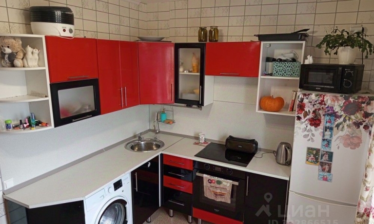 Продажа квартиры 2-комн.<br /> по адресу г. Омск,  ул. Завертяева, 9 к17