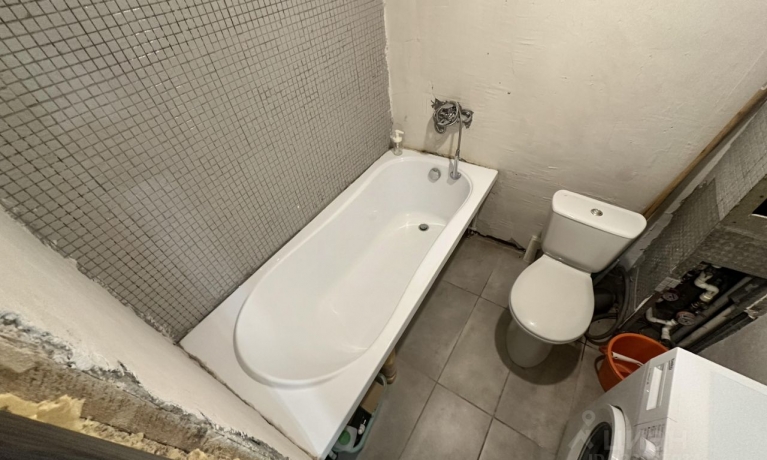 Продажа квартиры 1-комн.<br /> по адресу г. Омск,  ул. Челюскинцев, 90