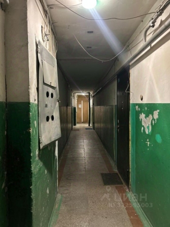 Продажа квартиры 1-комн.<br /> по адресу г. Омск,  пр-кт. Космический, 101 к1