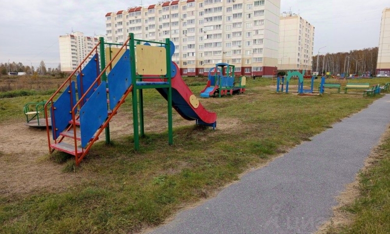 Продажа квартиры 2-комн.<br /> по адресу г. Омск,  ул. Завертяева, 9 к17