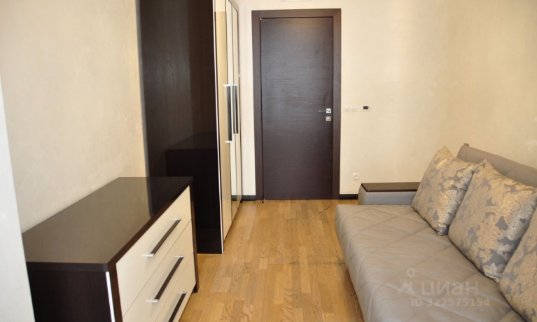 Продажа квартиры 3-комн.<br /> по адресу г. Омск,  ул. Иртышская Набережная, 11 к2