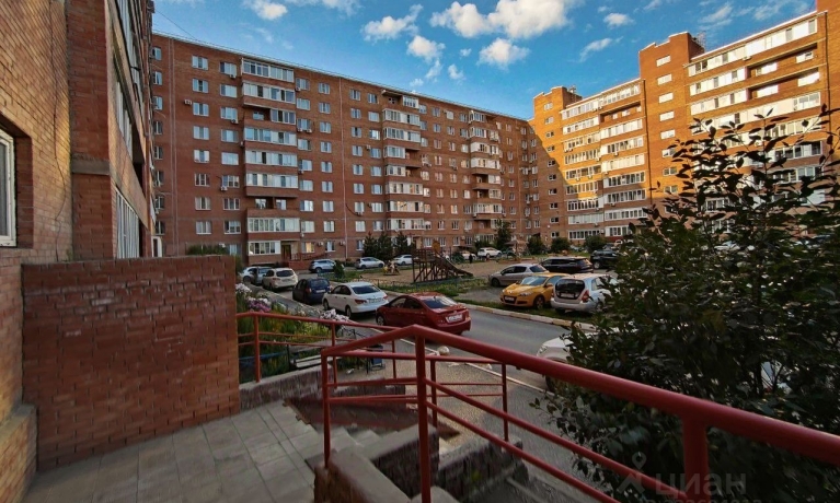 Продажа квартиры 1-комн.<br /> по адресу г. Омск,  пр-кт. Космический, 20 к7