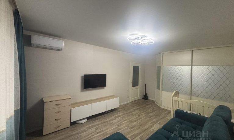 Продажа квартиры 1-комн.<br /> по адресу г. Омск,  ул. 70 лет Октября, 22/2