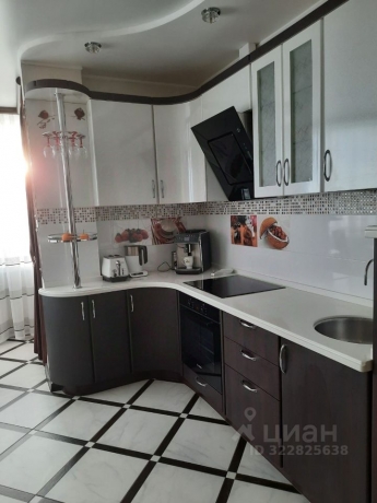 Продажа квартиры 2-комн.<br /> по адресу г. Омск,  ул. 70 лет Октября, 13 к3