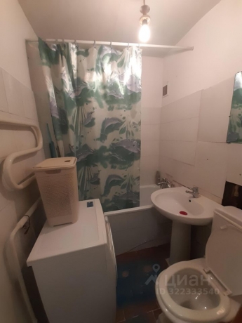 Продажа квартиры 2-комн.<br /> по адресу г. Омск,  ул. Авиагородок, 8