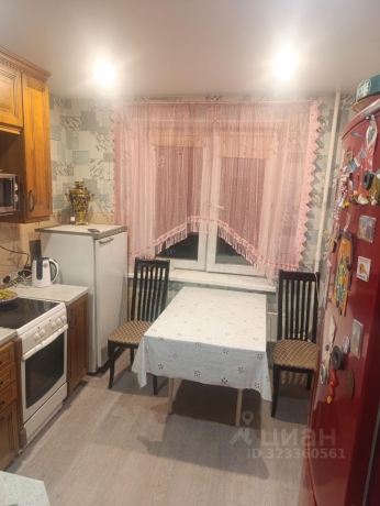 Продажа квартиры 4-комн.<br /> по адресу г. Омск,  ул. Дмитриева, 15