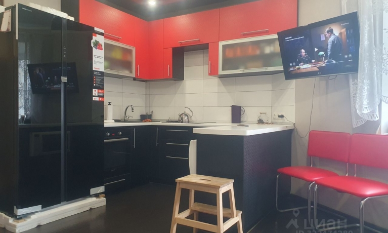 Продажа квартиры 3-комн.<br /> по адресу г. Омск,  ул. Светловская, 10