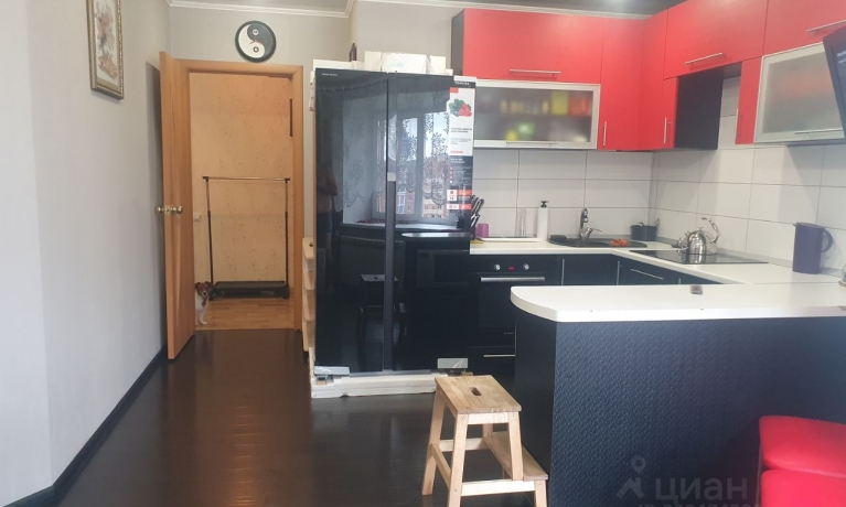 Продажа квартиры 3-комн.<br /> по адресу г. Омск,  ул. Светловская, 10