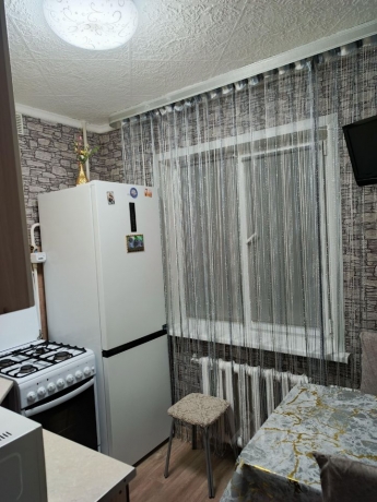 Продажа квартиры 3-комн.<br /> по адресу г. Калачинск, г. Калачинск, ул. 15 Съезда ВЛКСМ, 2