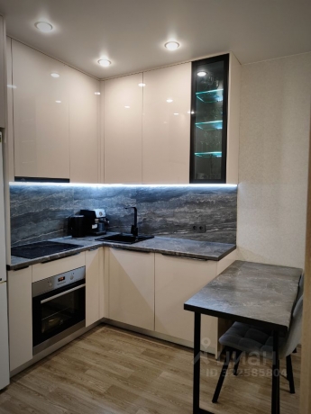 Продажа квартиры 2-комн.<br /> по адресу г. Омск,  ул. Крупской, 13/1