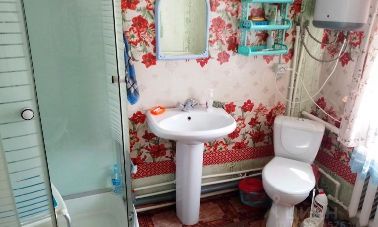 Продажа квартиры 3-комн.<br /> по адресу рп. Таврическое, рп. Таврическое, ул. Автозаводская, 5