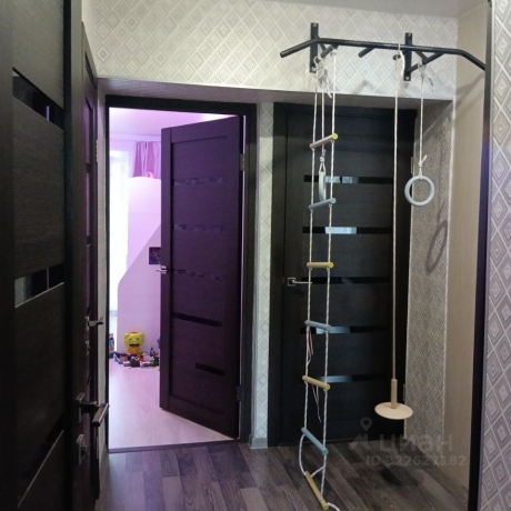 Продажа квартиры 4-комн.<br /> по адресу г. Омск,  ул. 3-я Железнодорожная, 13