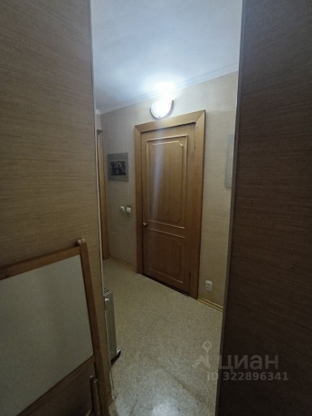 Продажа квартиры 3-комн.<br /> по адресу г. Омск,  ул. Романенко, 10б