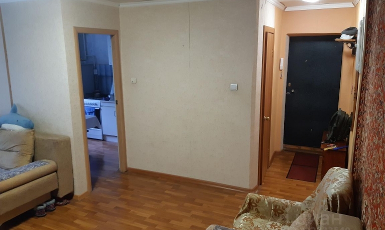 Продажа квартиры 2-комн.<br /> по адресу г. Омск,  ул. Авиагородок, 8