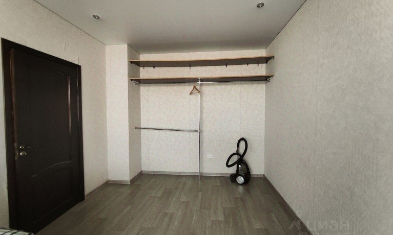 Продажа квартиры 1-комн.<br /> по адресу г. Омск,  пр-кт. Космический, 20 к7